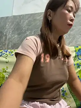 Linaannn online show from February 6, 2026, 11:30 pm