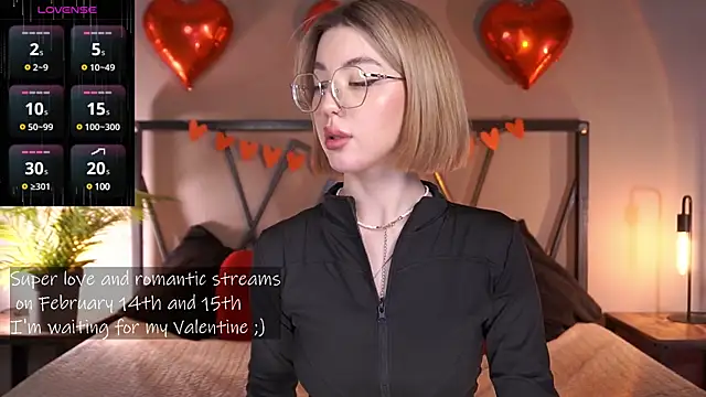 LindaThacker online show from February 13, 2025, 8:17 am