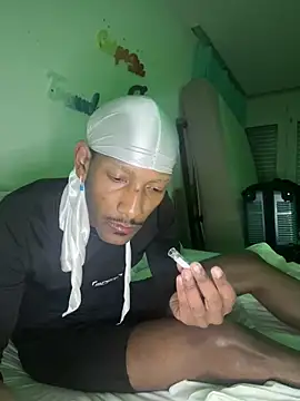 esteraulxxx online show from December 8, 2024, 11:51 pm