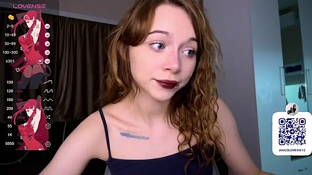  SofiaBrown online show from December 4, 2025, 6:05 pm