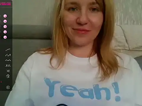 urbadkitty online show from January 14, 2025, 6:45 am