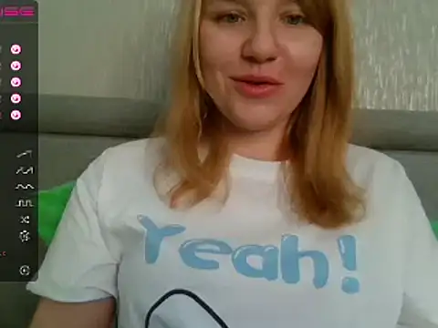 urbadkitty online show from March 16, 2025, 7:15 am