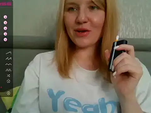 urbadkitty online show from March 18, 2025, 10:14 am