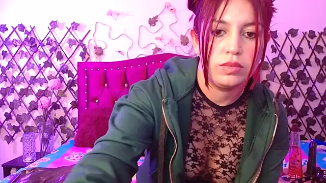 Melani cute02 online show from September 26, 2025, 1:53 am