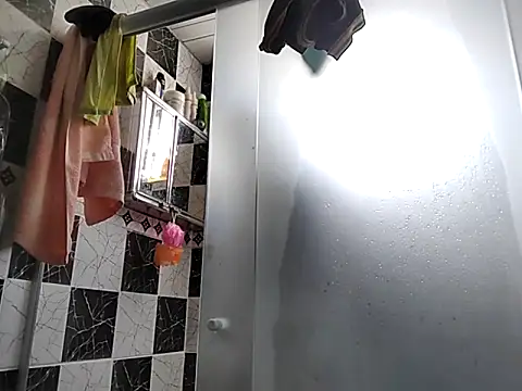 Snapshot of Binhosex2024 chatting on October 18, 2025, 4:52 pm Binhosex2024 online show from October 18, 2025, 4:52 pm