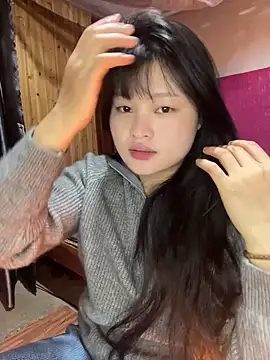 Anges893 online show from December 11, 2024, 2:41 am