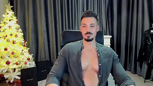 HaydenSpearss online show from December 27, 2024, 2:43 pm