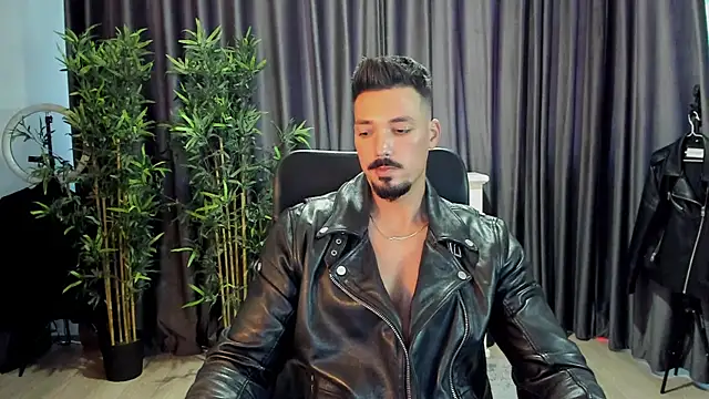 HaydenSpearss online show from February 9, 2025, 11:14 am