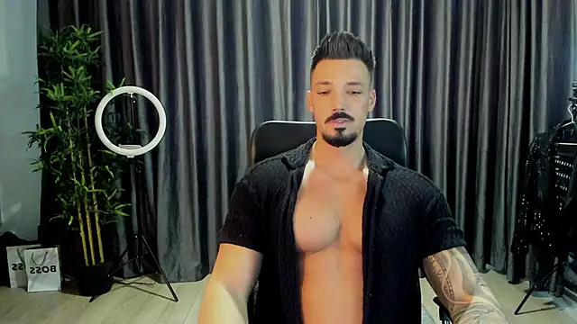 HaydenSpearss online show from February 1, 2026, 8:02 am