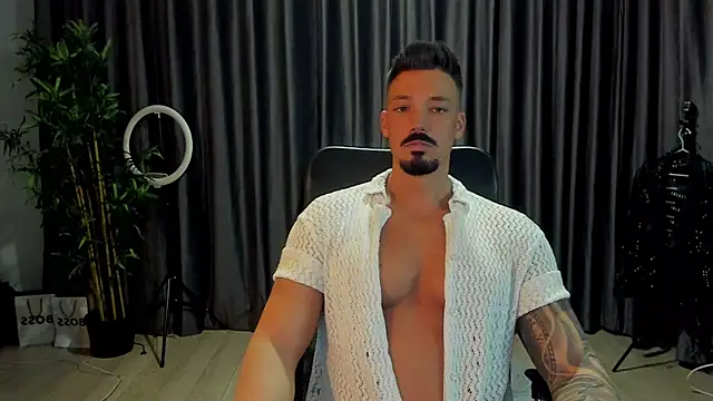 HaydenSpearss online show from April 4, 2026, 6:55 am