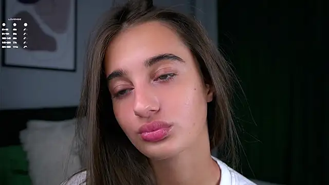 PiquingOgalala online show from October 20, 2025, 12:55 am