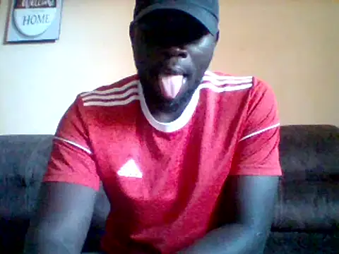 ClinDi online show from November 5, 2025, 2:06 pm