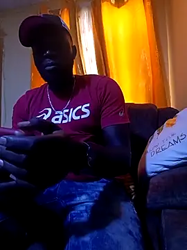 ClinDi online show from April 1, 2026, 12:06 pm