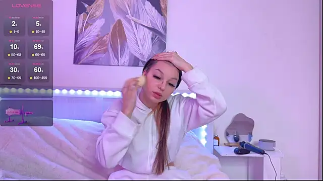 Veronica leal online show from September 28, 2025, 11:04 am