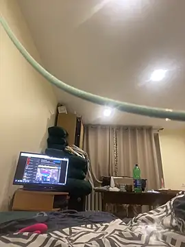 shufflercat online show from June 13, 2026, 10:51 pm