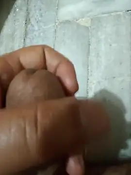 Snapshot of Abrarkhan9320 chatting on February 20, 2026, 1:35 am Abrarkhan9320 online show from February 20, 2026, 1:35 am