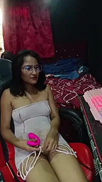 AdelinaMiran90 online show from October 29, 2025, 7:26 pm