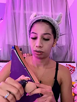 Lina10 online show from January 13, 2026, 9:09 pm