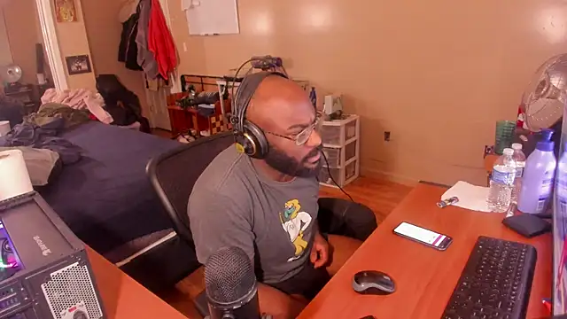 MrChuckDailyXXX online show from January 11, 2025, 10:29 am