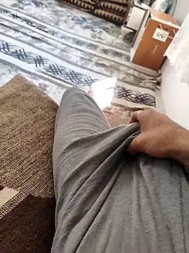 murokkk31 online show from March 17, 2026, 7:44 am