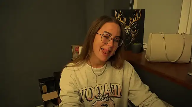 luxie milady online show from December 7, 2024, 9:50 am