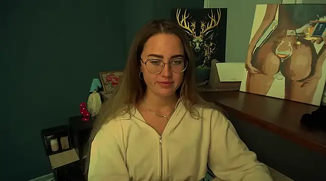 luxie milady online show from January 7, 2025, 5:09 pm