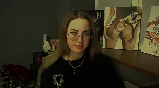 luxie milady online show from February 21, 2025, 1:55 pm