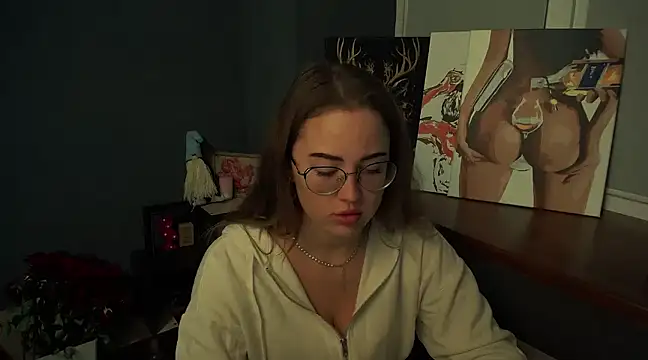 luxie milady online show from February 23, 2025, 1:32 pm