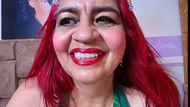 Snapshot of RoxetteMature chatting on May 9, 2026, 12:10 pm RoxetteMature online show from May 9, 2026, 12:10 pm