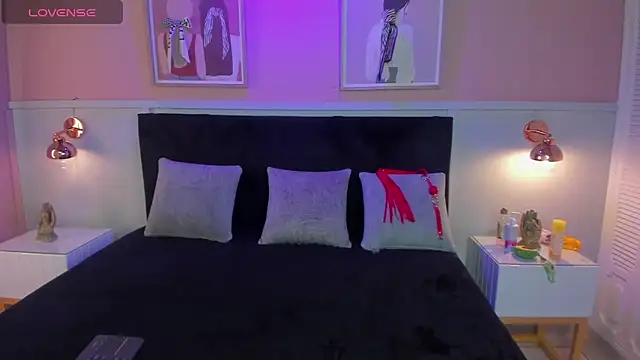 naoko kirino online show from January 8, 2025, 1:20 pm