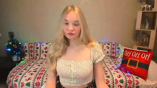 BoysLoveBlondee online show from December 21, 2024, 10:50 am