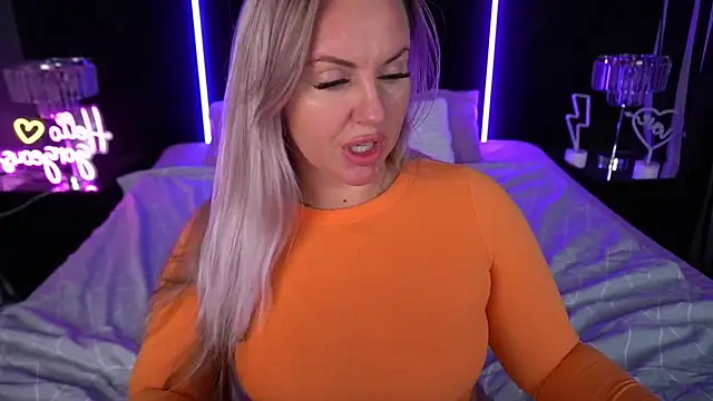 KiraCandyS online show from September 27, 2025, 10:37 pm