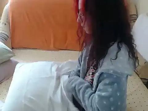 Emmatoo online show from October 2, 2025, 11:28 am