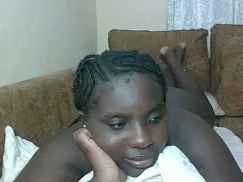 hotebbbyy online show from July 13, 2026, 10:56 pm