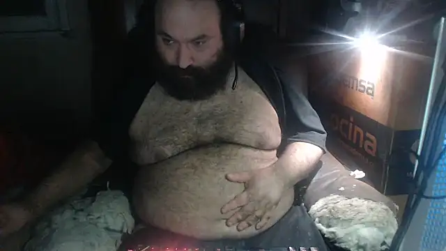 hairyhulk online show from June 5, 2026, 11:32 pm