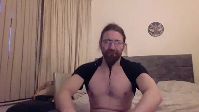Dreamer8802 online show from May 17, 2026, 8:49 pm