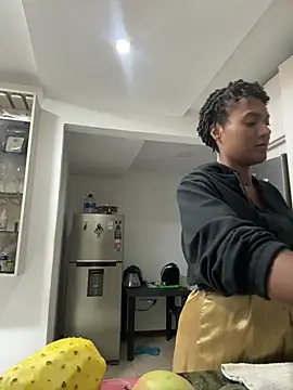 KyaraMiller online show from April 23, 2026, 12:56 am