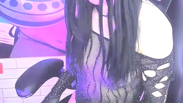 Snapshot of meribeth303av chatting on July 17, 2026, 9:19 pm meribeth303av online show from July 17, 2026, 9:19 pm