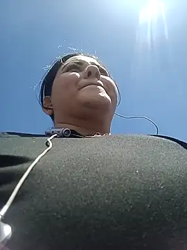 Snapshot of tetasgrandes_karol chatting on September 21, 2025, 6:20 pm tetasgrandes karol online show from September 21, 2025, 6:20 pm