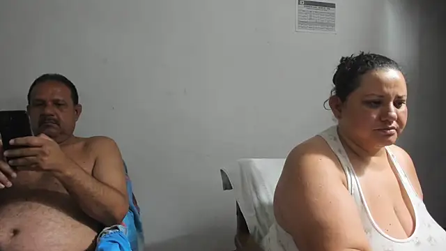 Snapshot of tetasgrandes_karol chatting on March 1, 2026, 5:31 am tetasgrandes karol online show from March 1, 2026, 5:31 am