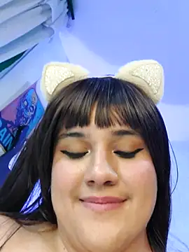 ItsNaiixa online show from March 16, 2025, 1:28 am