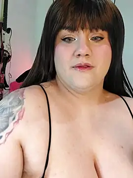 ItsNaiixa online show from September 14, 2025, 7:24 pm