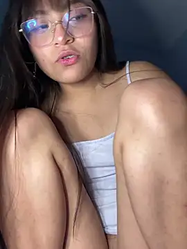 Snapshot of Lily_candy_X chatting on January 11, 2025, 9:04 am Lily candy X online show from January 11, 2025, 9:04 am