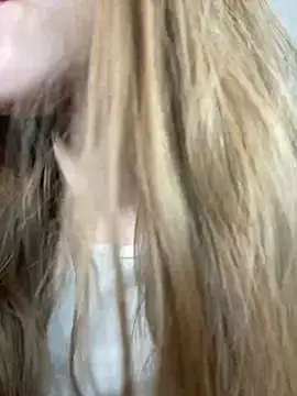 KateRedgar online show from February 10, 2025, 3:10 pm