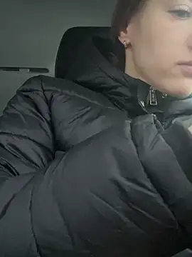 KateRedgar online show from February 11, 2025, 2:24 pm