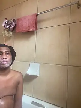 Snapshot of Moorella1 chatting on November 26, 2025, 12:28 pm Moorella1 online show from November 26, 2025, 12:28 pm