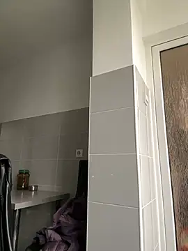 tanyagrey online show from February 14, 2025, 7:49 am