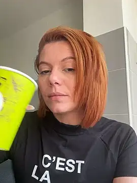 tanyagrey online show from March 4, 2025, 8:35 am