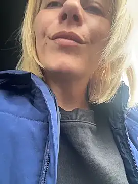 tanyagrey online show from March 27, 2026, 8:59 am