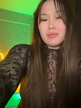 your toxic cum online show from April 19, 2026, 6:32 pm